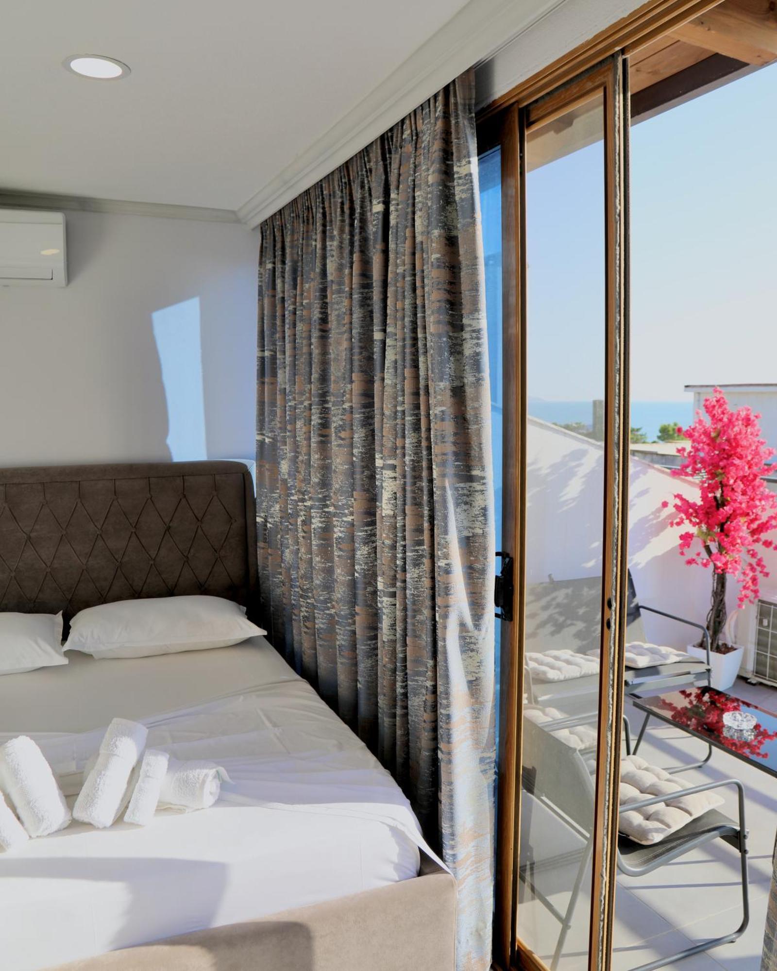 Sea View Apartments Golem  Exterior foto